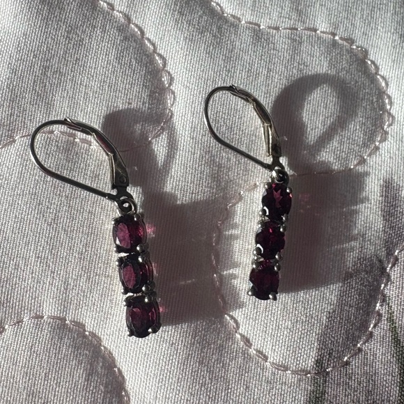 Orissa Rhodolite Garnet Platinum plated over 925 stamped silver - Picture 1 of 7